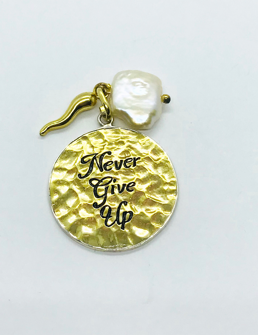 Never Give Up Charm (Charm on its own with pearl and trinket)