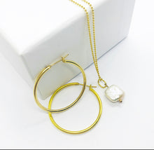Load image into Gallery viewer, Minimalist Pearl necklace (Free Hoops)
