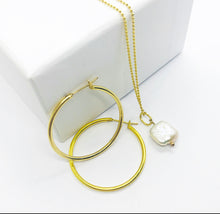 Load image into Gallery viewer, Minimalist Pearl necklace (Free Hoops)

