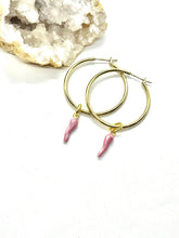 Load image into Gallery viewer, Cornetti Earrings of luck.
