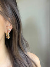 Load image into Gallery viewer, Stefania Hoops
