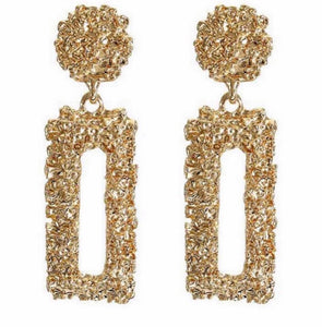 Golden sparkle drops