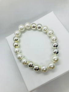 Freshwater pearl bracelet
